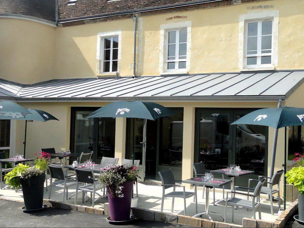 Logis Hotel Restaurant Auberge De La Cloche Le Theil-sur-Huisne Exterior photo